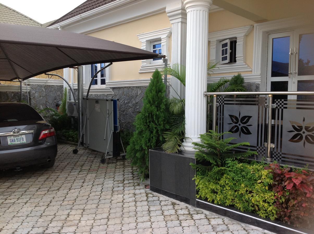 Blue View Hotel And Apartments Abuja Buitenkant foto