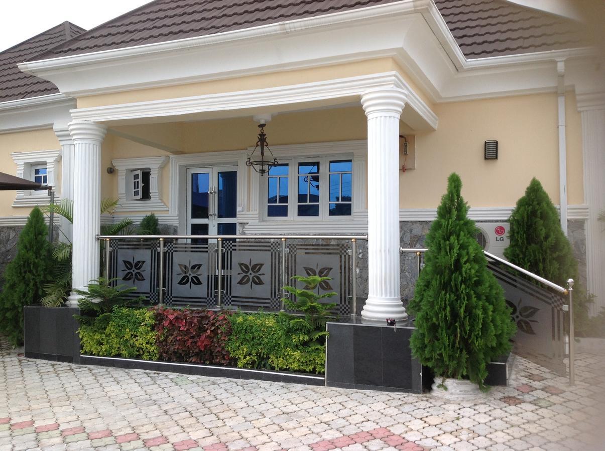 Blue View Hotel And Apartments Abuja Buitenkant foto